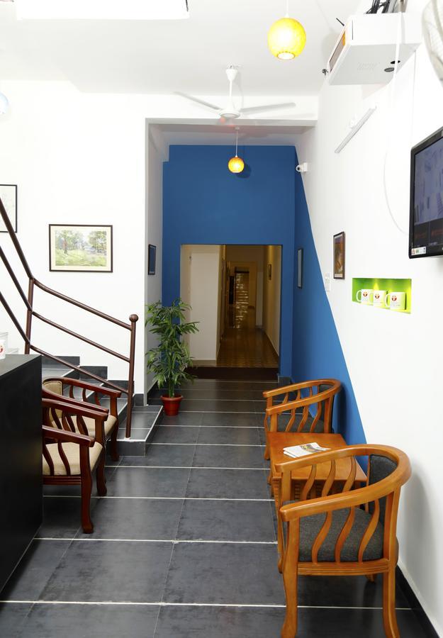 Puthens Clifton Inn Kottayam Esterno foto